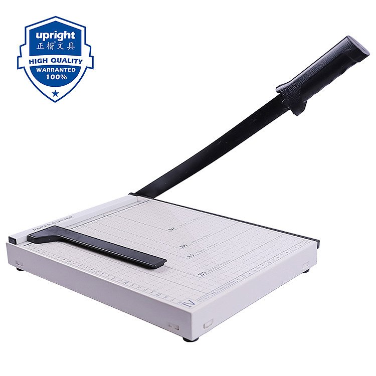 Γκιλοτίνα Α4+