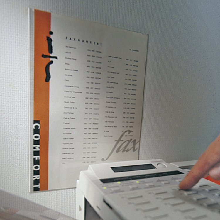 Αυτοκόλλητες θήκες εντύπων .